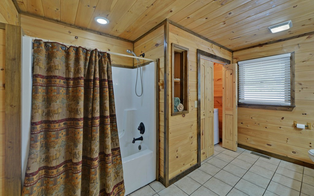166 Dallas Lane Property Photo 24