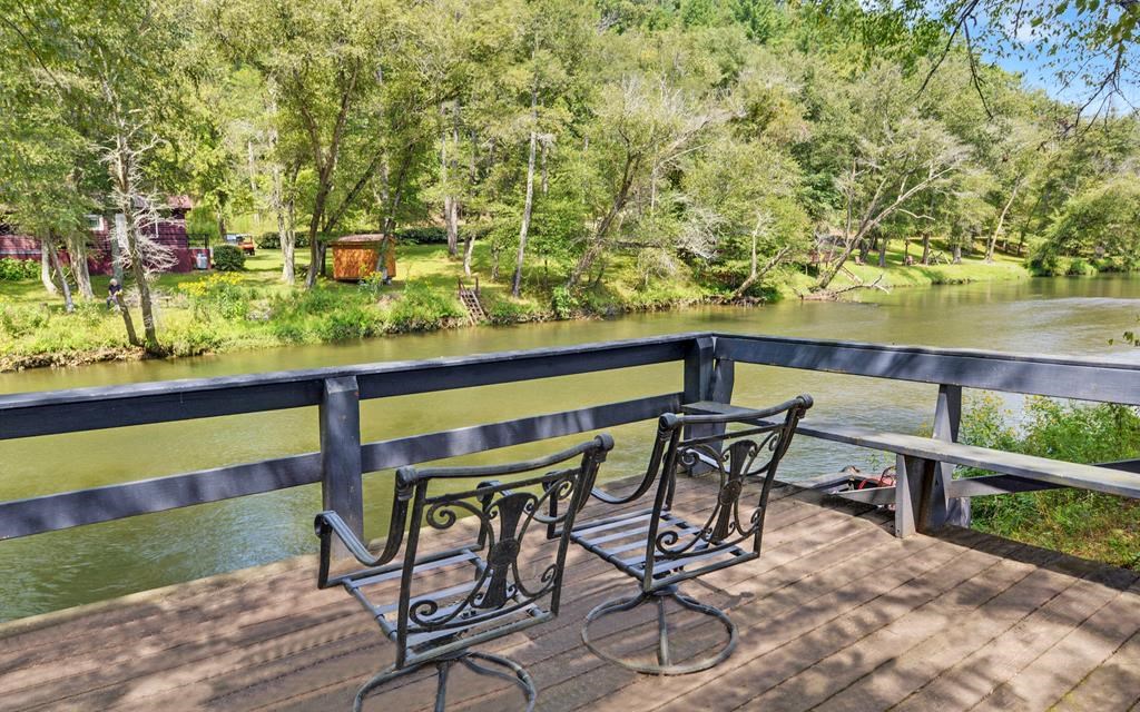 166 Dallas Lane Property Photo 64