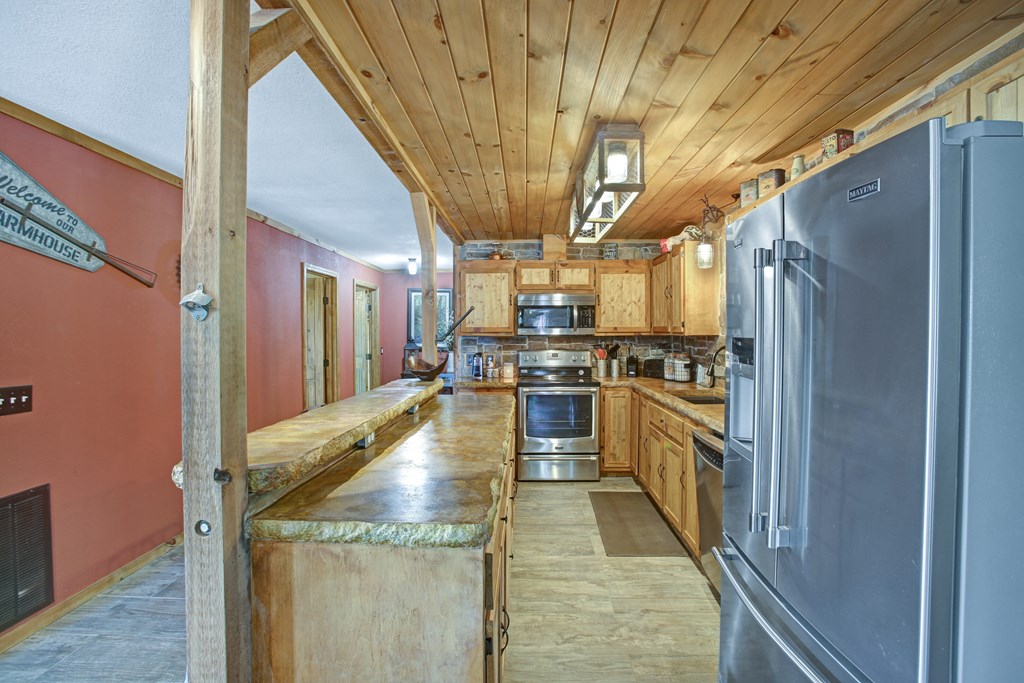 213 Ritter Road Property Photo 5