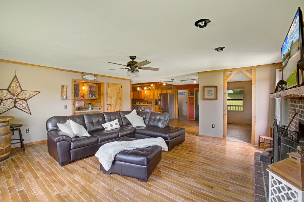 213 Ritter Road Property Photo 15