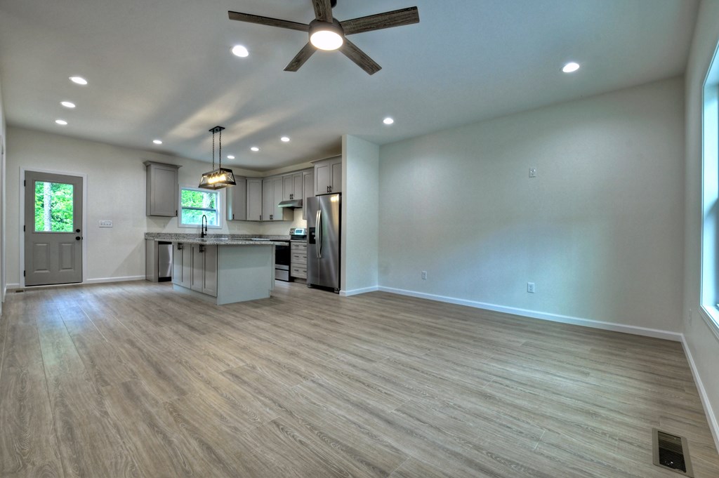 290 Mulberry Street Property Photo 10