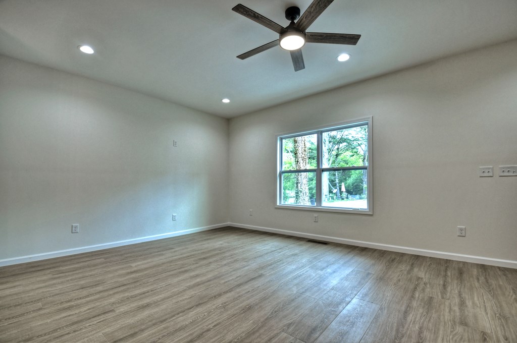 290 Mulberry Street Property Photo 11
