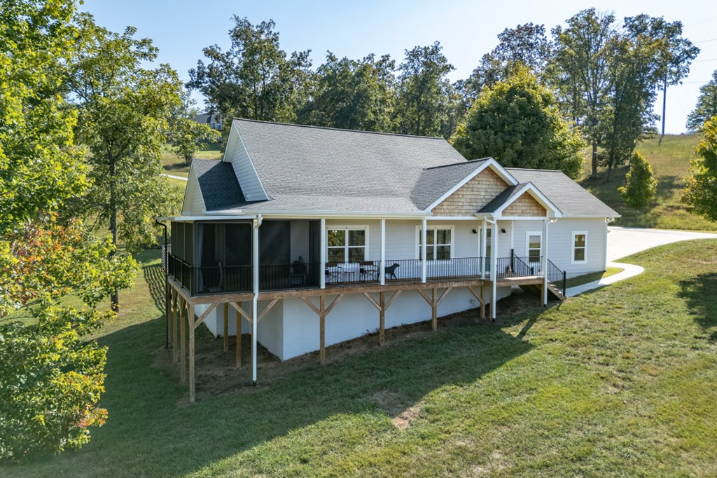 21 Hogue Way Property Photo 3