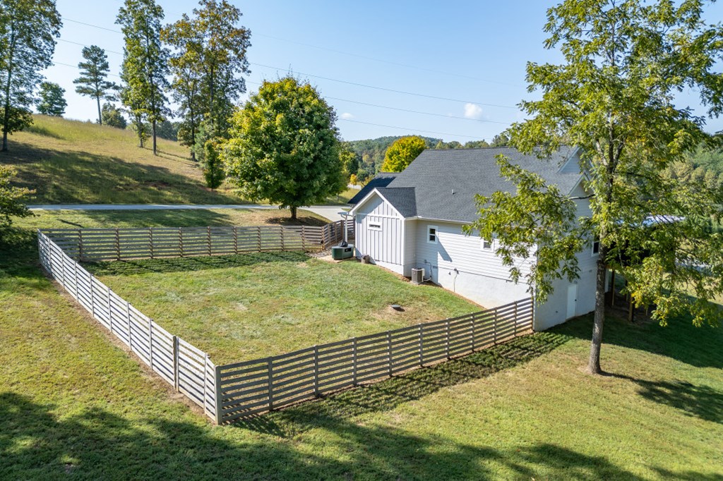 21 Hogue Way Property Photo 30