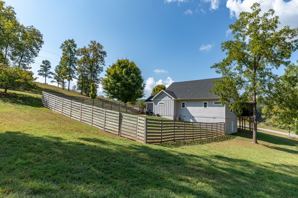 21 Hogue Way Property Photo 31