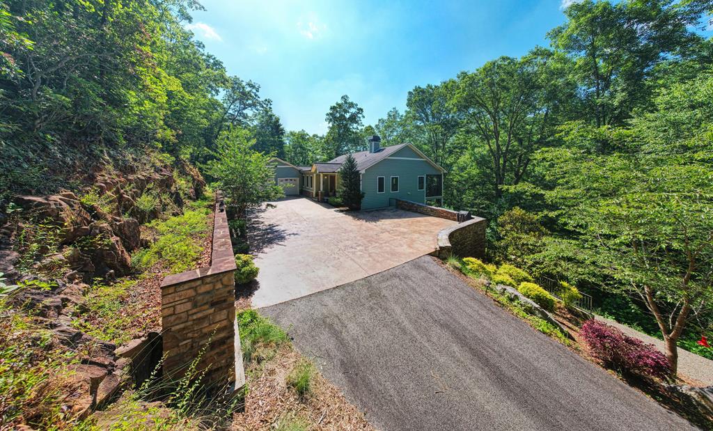 605 Owl Creek Road Property Photo 3