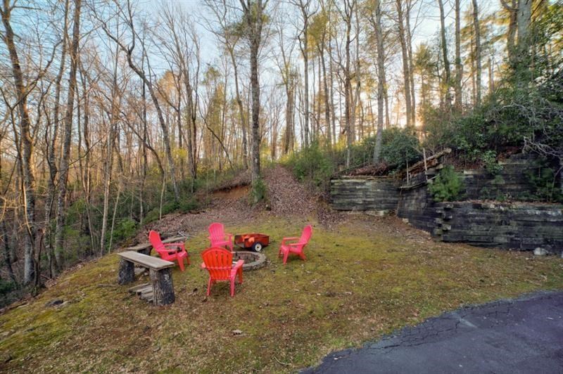 138 Lucius Lane Property Photo 30