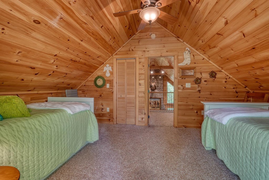 681 The Woods Road Property Photo 20