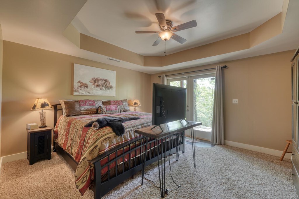 681 The Woods Road Property Photo 26