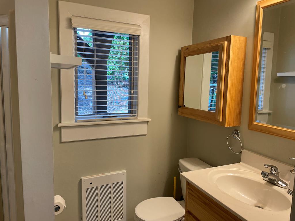 1198 Chatuge Village Circle Property Photo 6