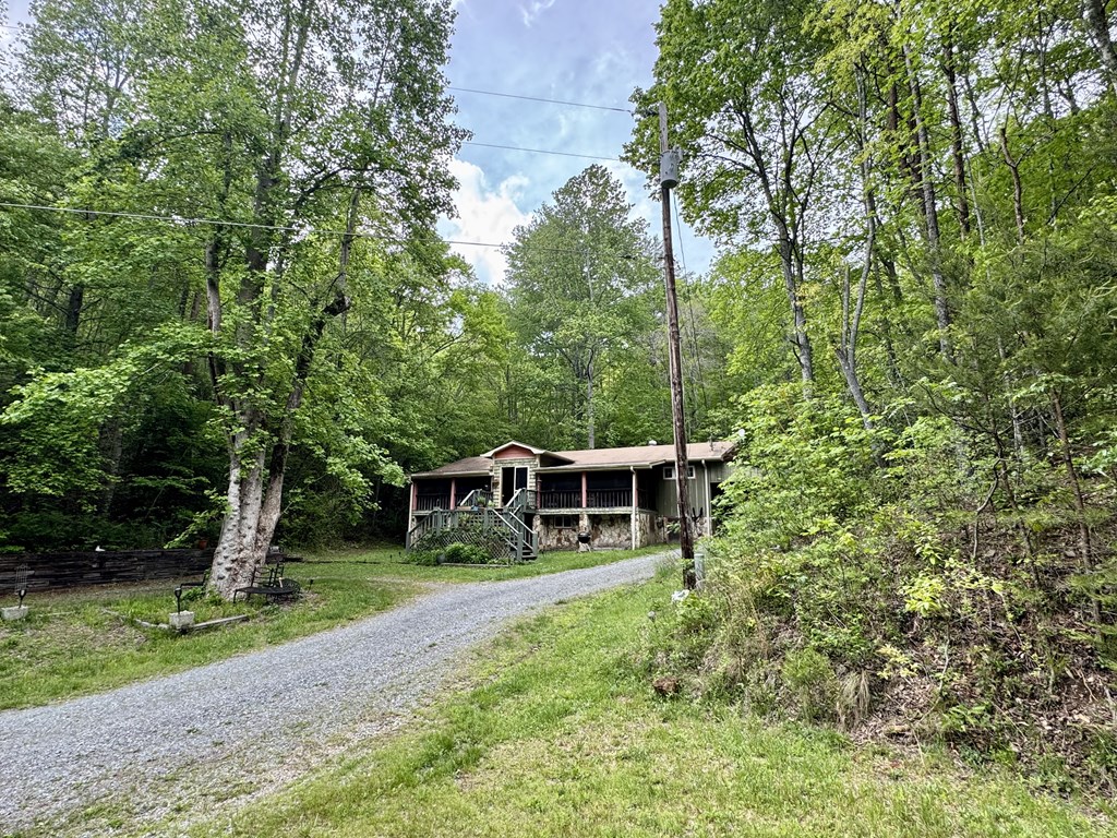 208 Bullen Gap Road Property Photo 7