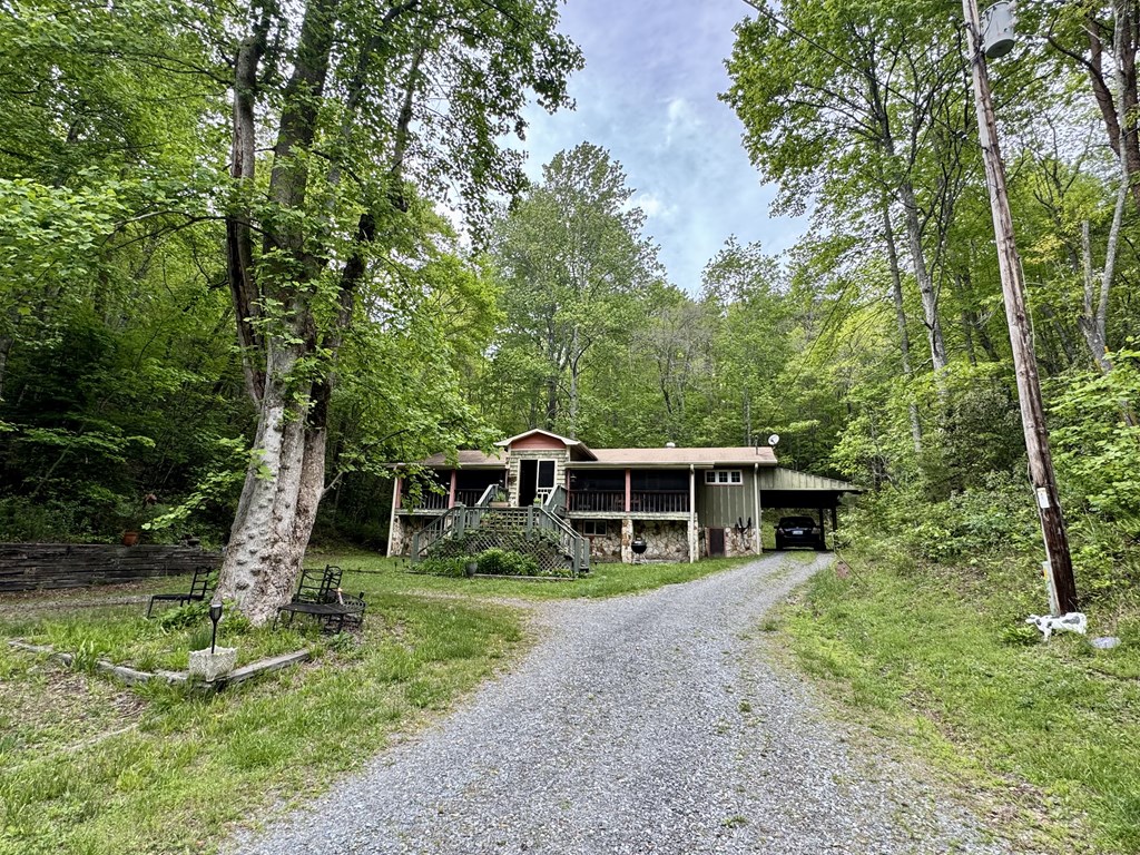 208 Bullen Gap Road Property Photo 8