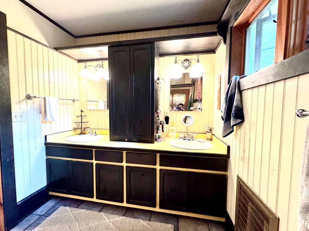 208 Bullen Gap Road Property Photo 15