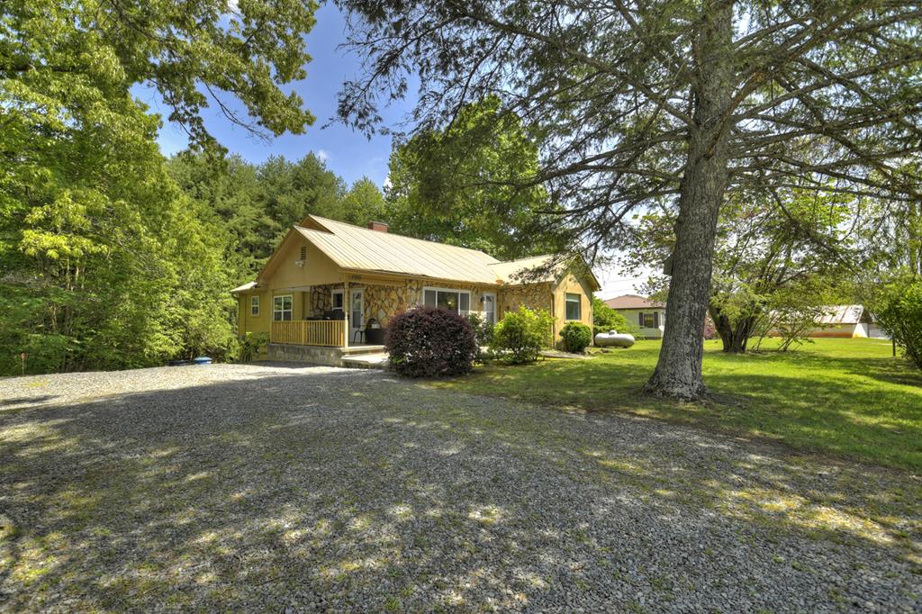 7755 Old Hwy 76 Property Photo 1