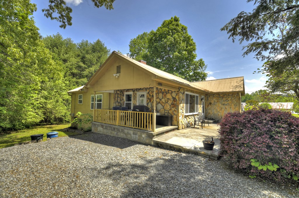 7755 Old Hwy 76 Property Photo 31