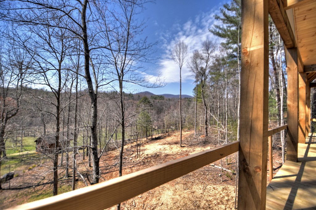 1204 Settlers Ridge Road Property Photo 6