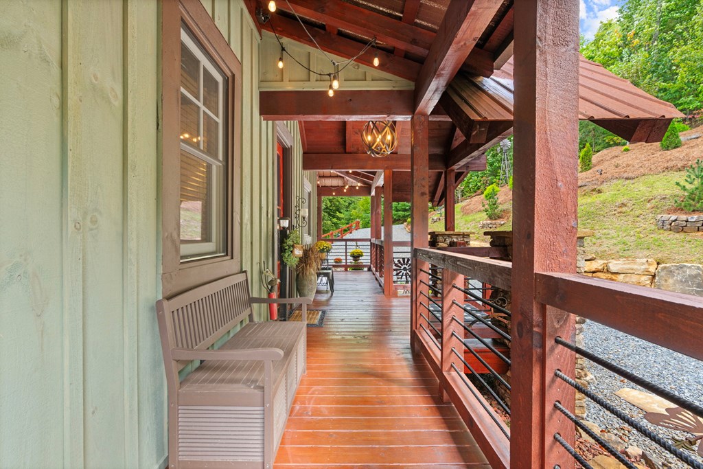 264 Pontoosuc Drive Property Photo 27