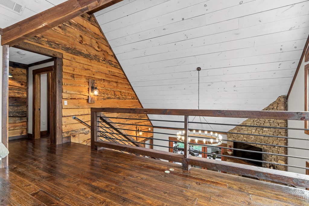 264 Pontoosuc Drive Property Photo 40