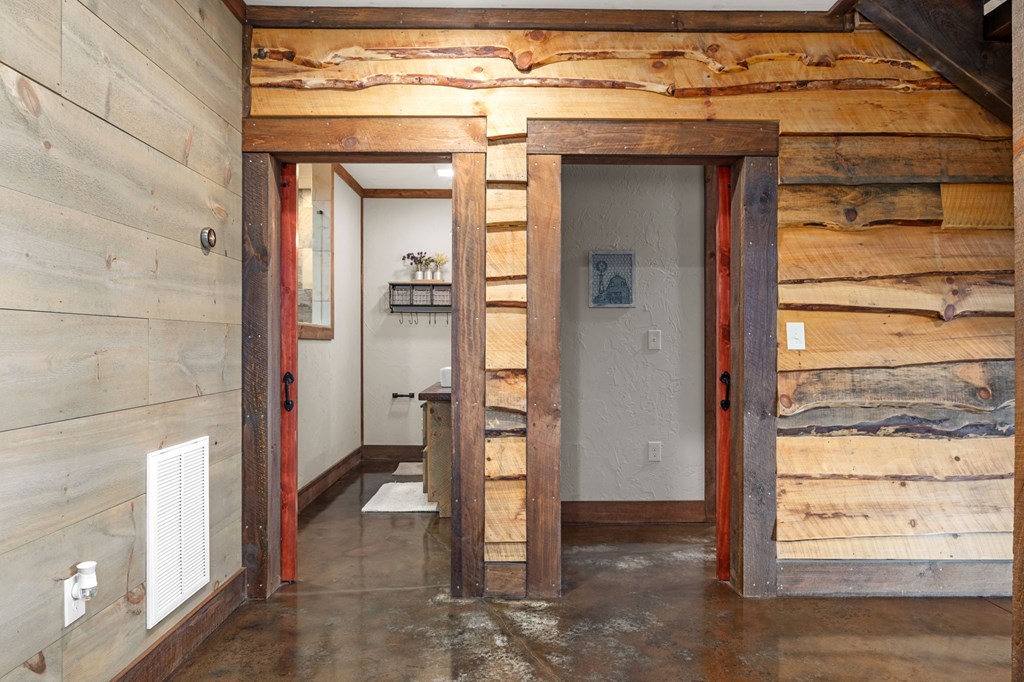 264 Pontoosuc Drive Property Photo 47