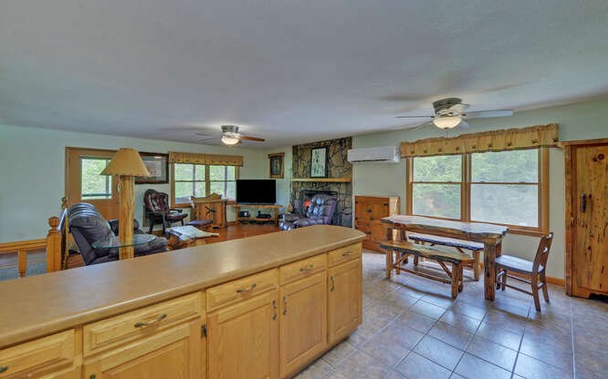 2252 Cathy Road Property Photo 6