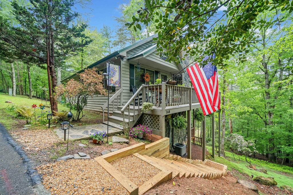 168 Spring Lake Drive Property Photo 1