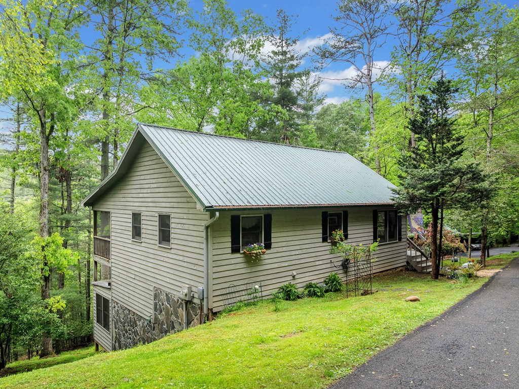 168 Spring Lake Drive Property Photo 44