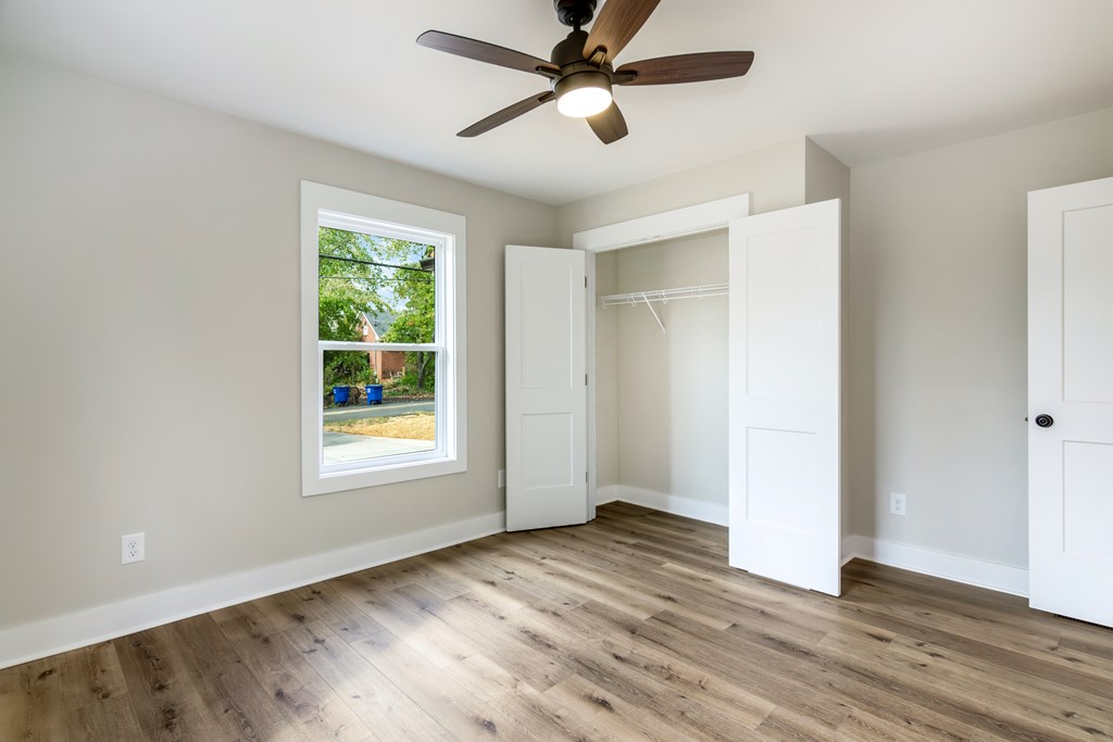 217 North Avenue Property Photo 27