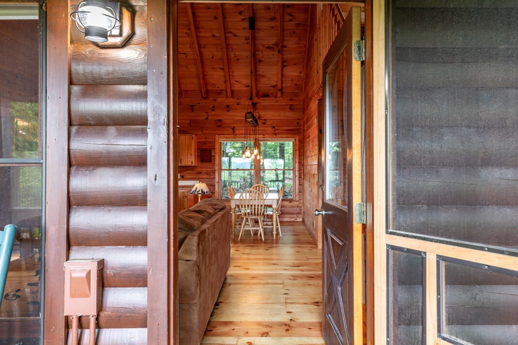 144 Little Bushy Head Road Property Photo 6