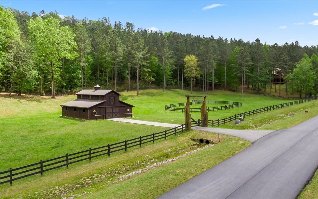 Lt158 Stables Loop Property Photo 27