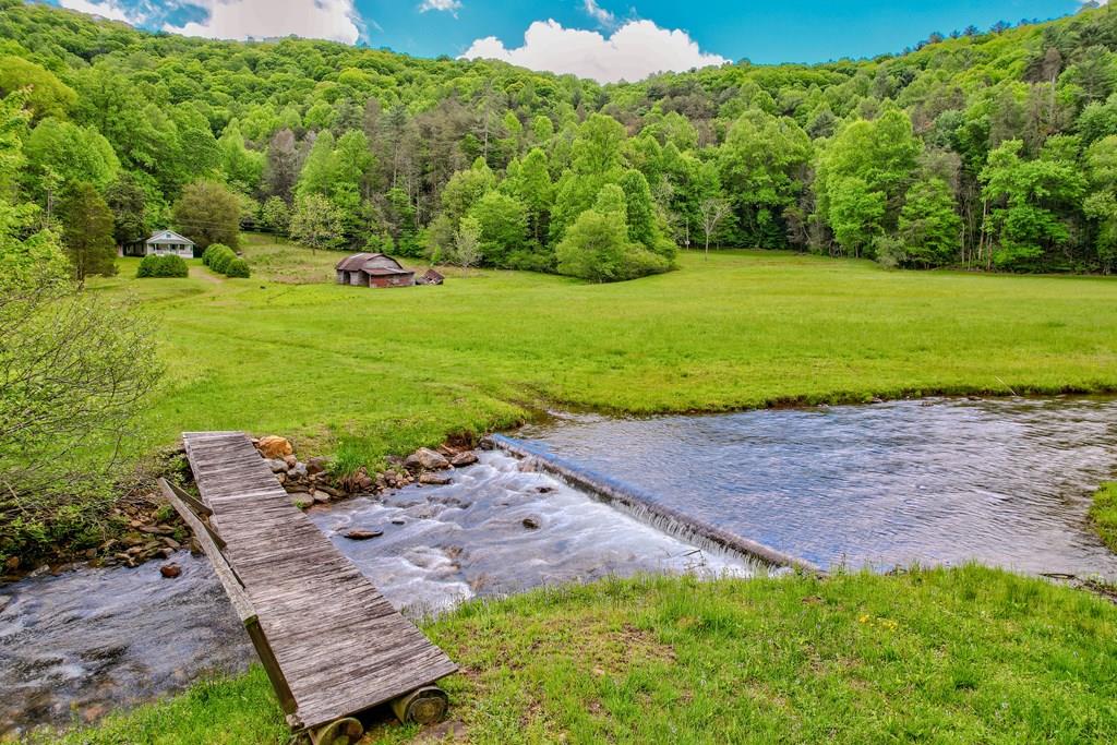 16400 Big Creek Road Property Photo 1