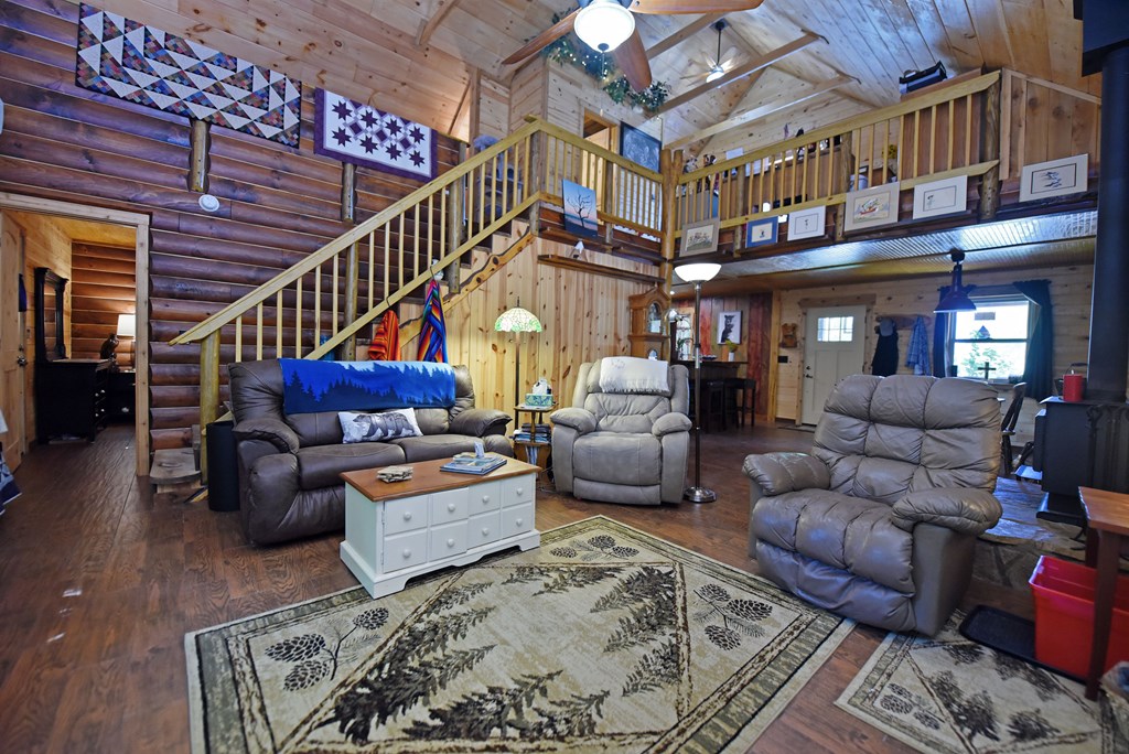 78 Reed White Drive Property Photo 6