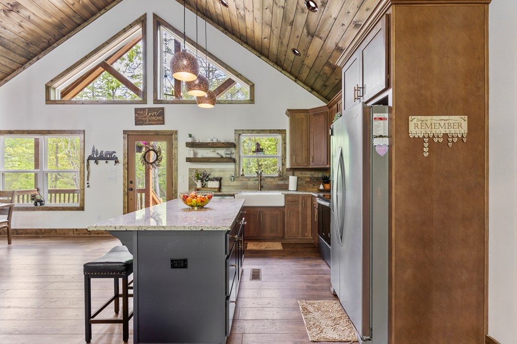 595 Arp Road Property Photo 8