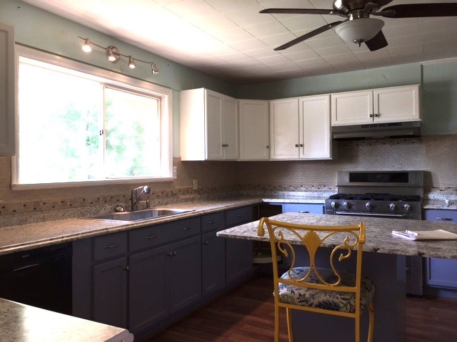 535 Colton Road Property Photo 6