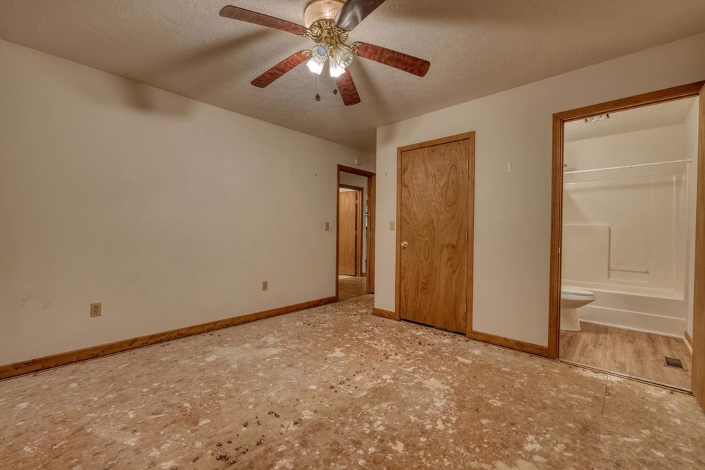 46 Evening Shade Property Photo 17