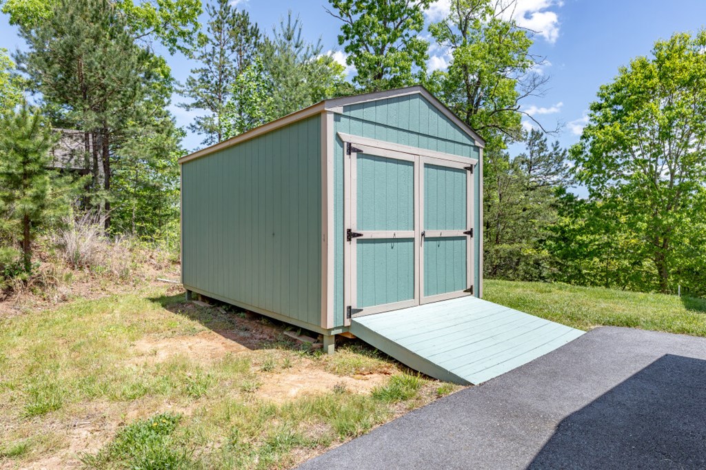 32 Highland Drive Property Photo 40