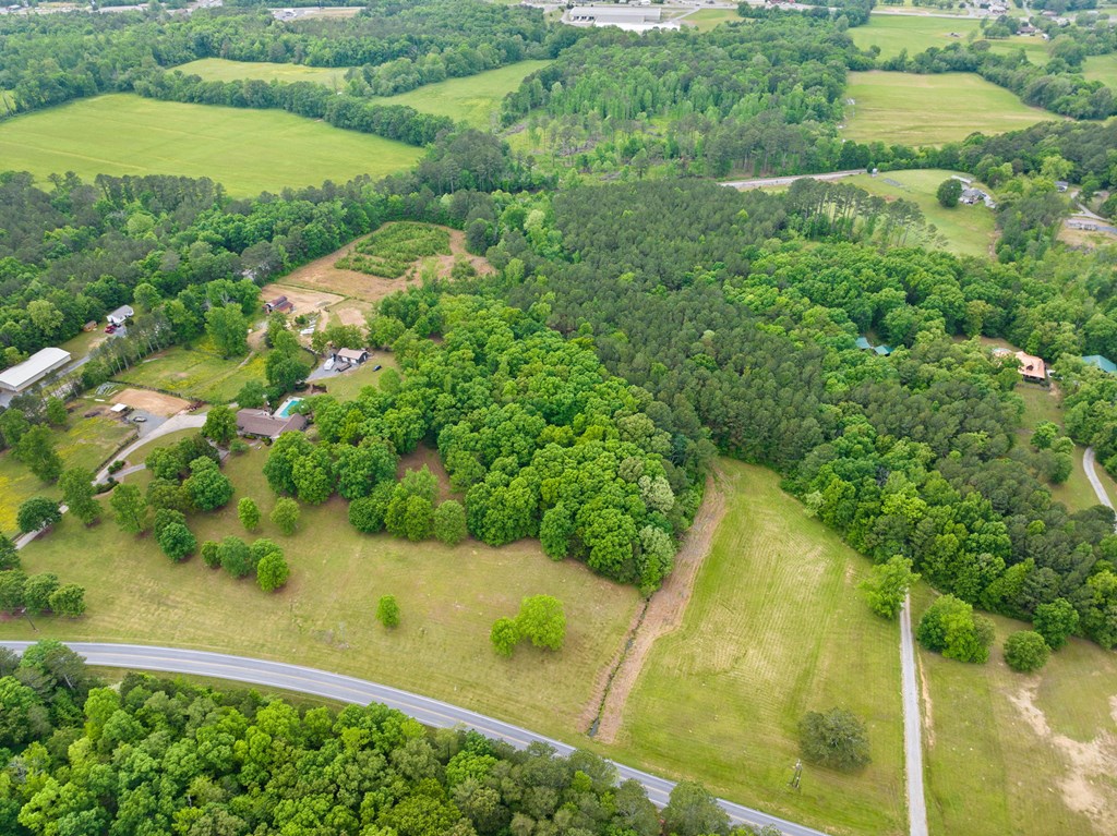 945 S Old Federal Road Property Photo 4
