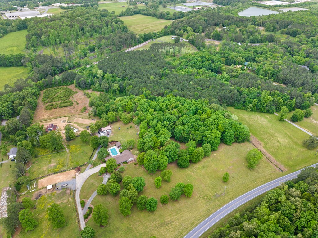 945 S Old Federal Road Property Photo 5
