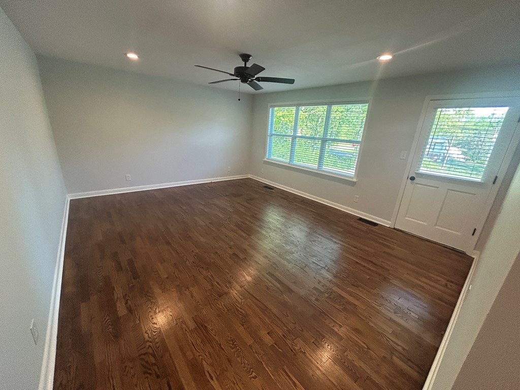 868 Sugar Creek Road Property Photo 10