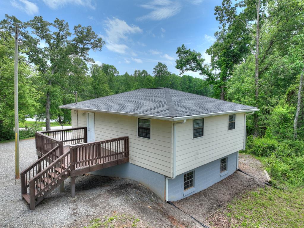 868 Sugar Creek Road Property Photo 11