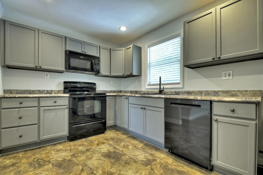 868 Sugar Creek Road Property Photo 18