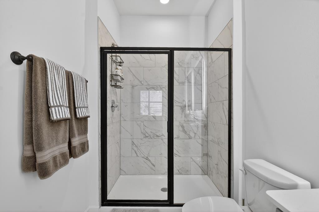 Unit 38 Grove Loop Property Photo 23