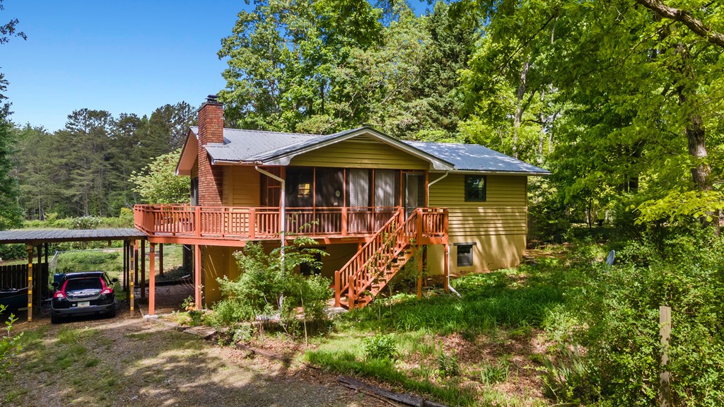 573 Forest Circle Property Photo 2