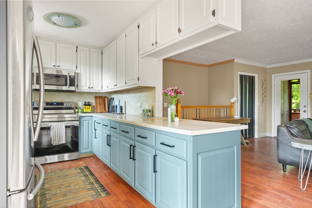 573 Forest Circle Property Photo 11
