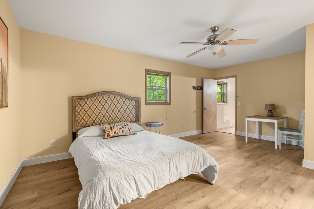 573 Forest Circle Property Photo 32