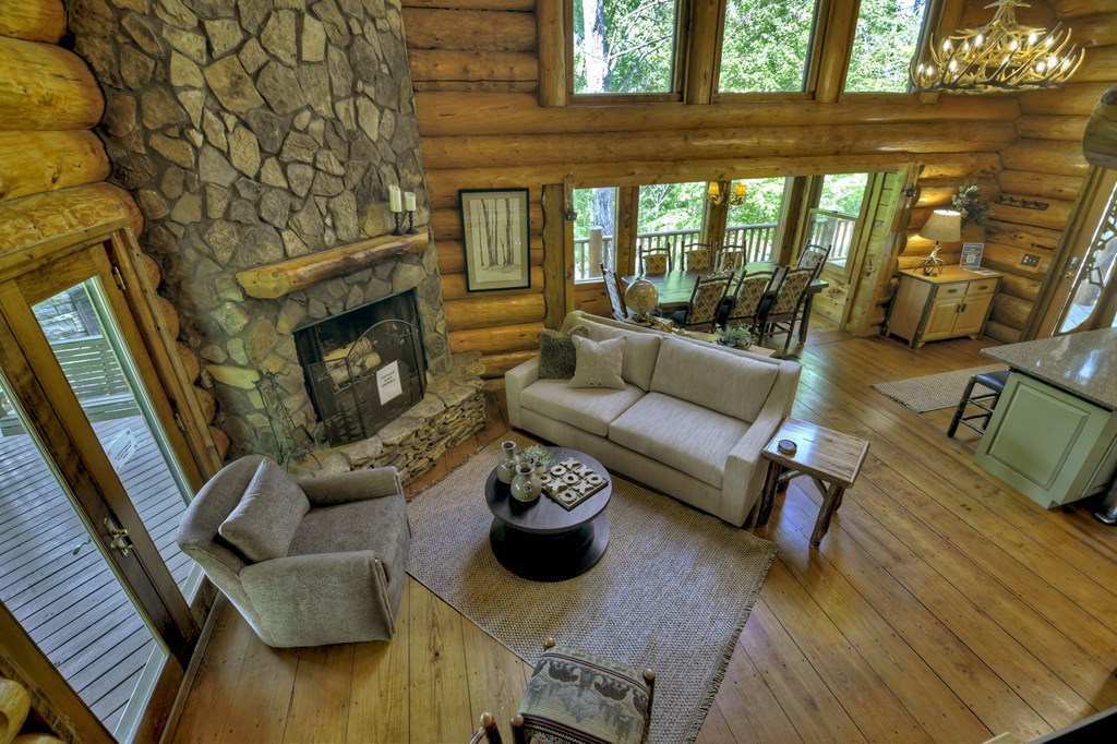 536 Lakeview Road Property Photo 4