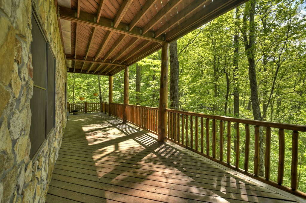536 Lakeview Road Property Photo 49