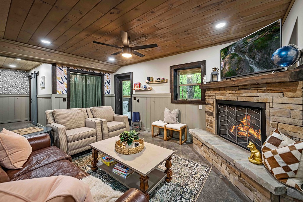 270 Bench Leg Road Property Photo 28