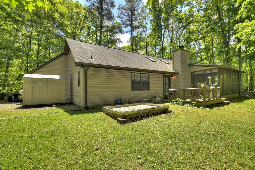 1292 Riverview Drive Property Photo 4