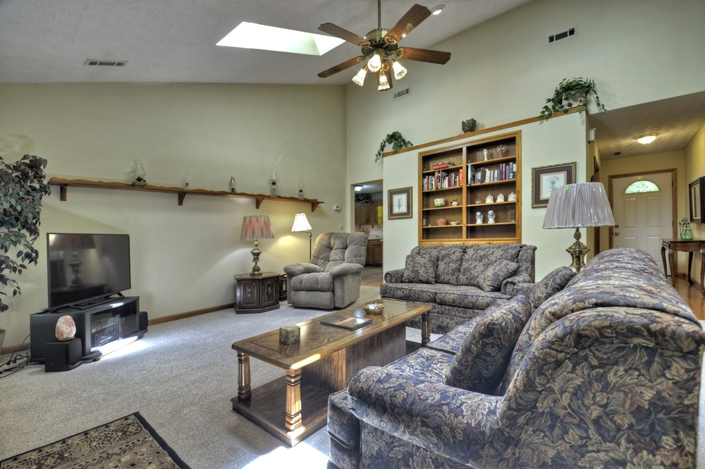 1292 Riverview Drive Property Photo 10