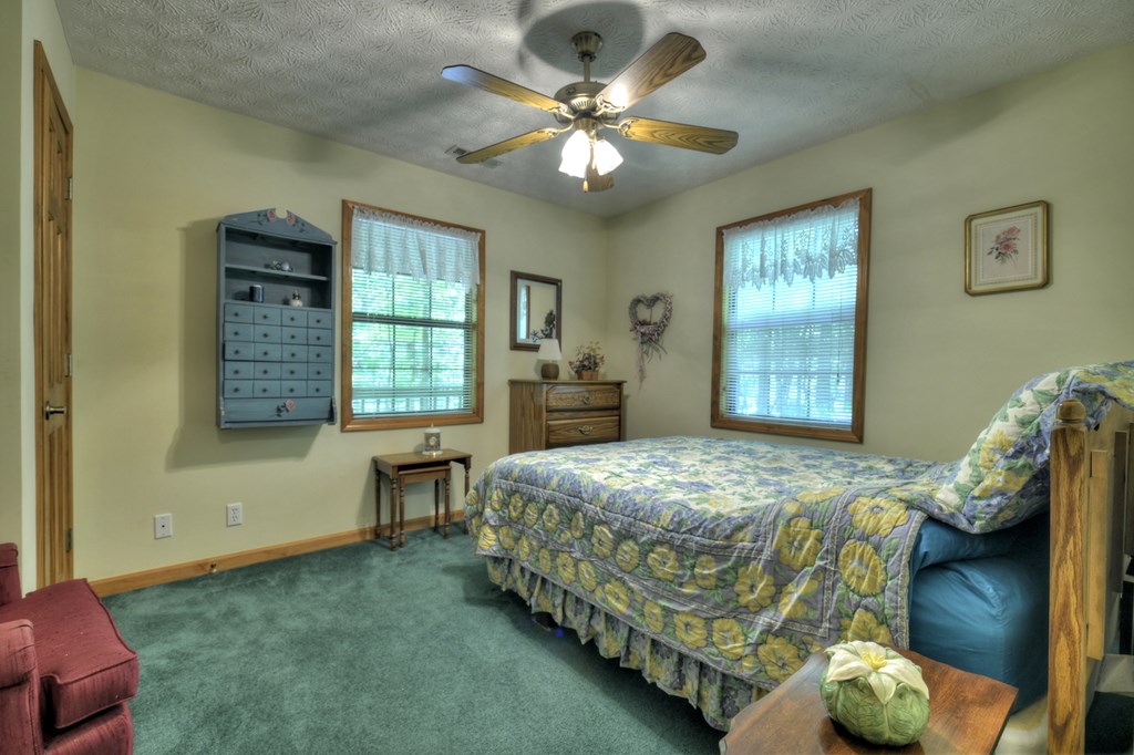 1292 Riverview Drive Property Photo 26